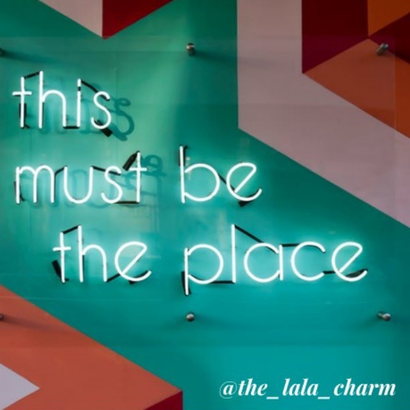 Welcome to my closet! - Picture 1 of 1